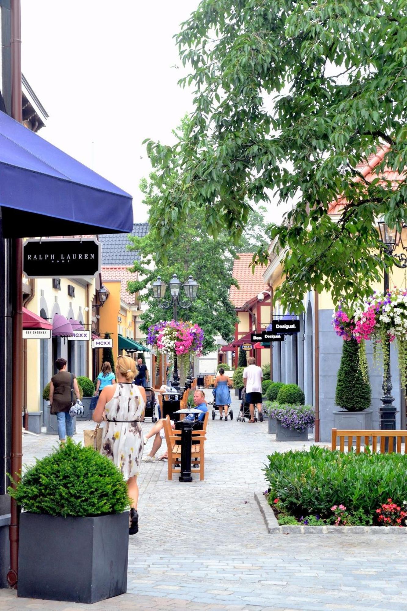 Hotel En Grand Cafe De Pauw Roermond Luaran gambar